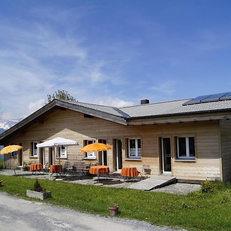 Baerghuus Axalp Hostel Bagian luar foto