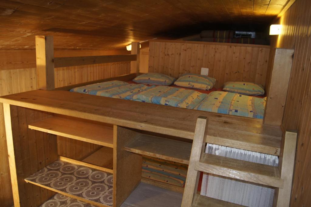 Baerghuus Axalp Hostel Ruang foto