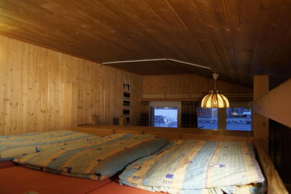 Baerghuus Axalp Hostel Ruang foto