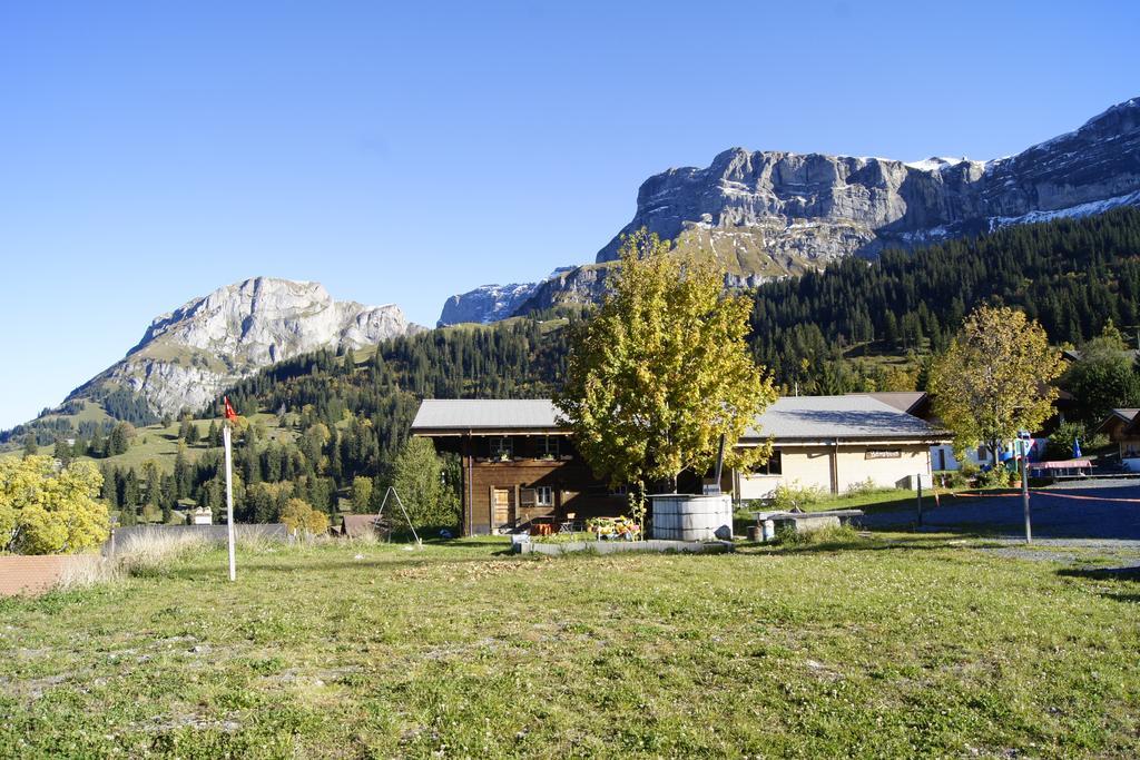 Baerghuus Axalp Hostel Bagian luar foto