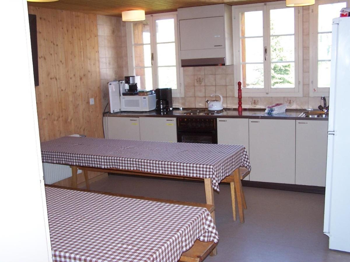 Baerghuus Axalp Hostel Bagian luar foto