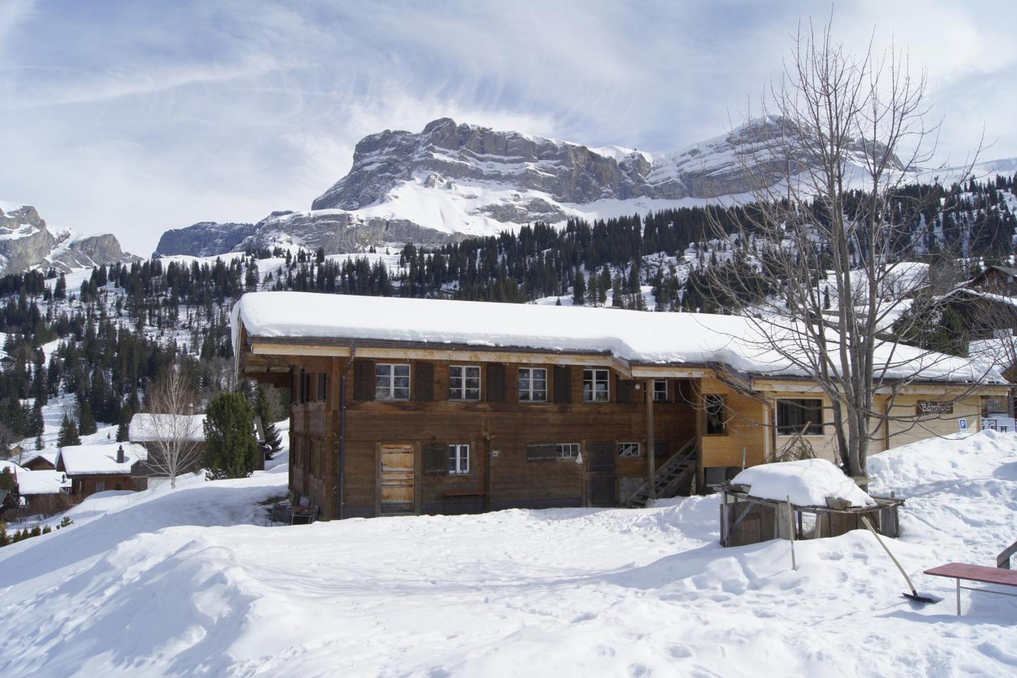 Baerghuus Axalp Hostel Bagian luar foto